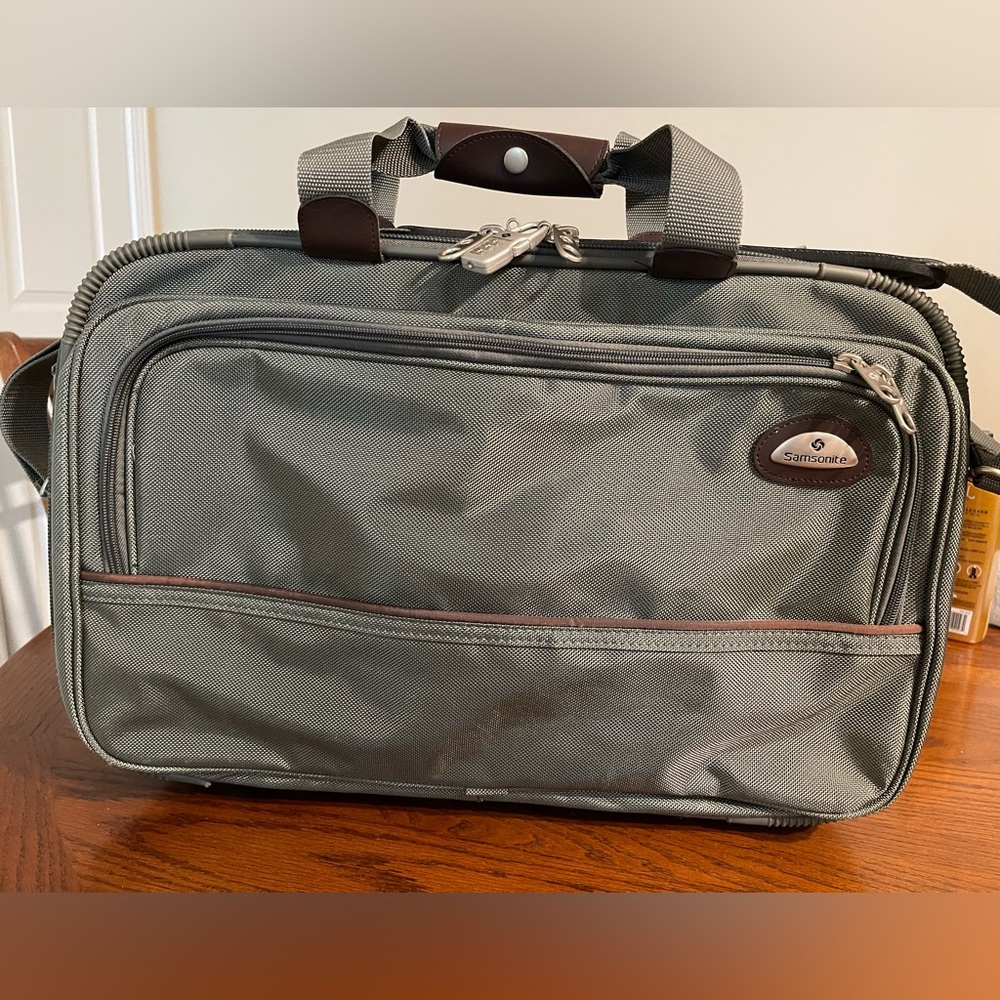 Samsonite Travel Bag Carry On